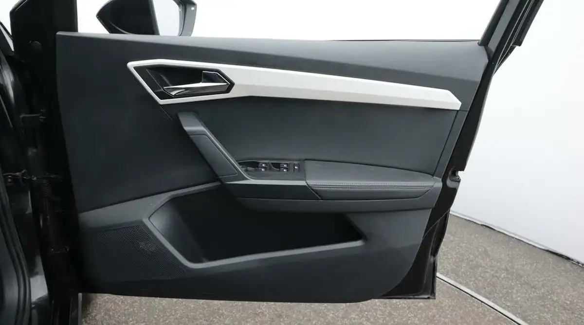2019-seat-arona-10-tsi-xcellence-lux-dsg-big-15