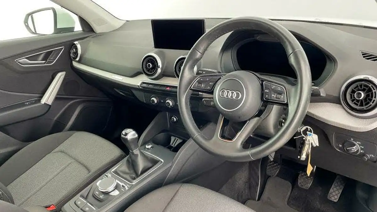2021-audi-q2-15-35-tfsi-sport-big-5