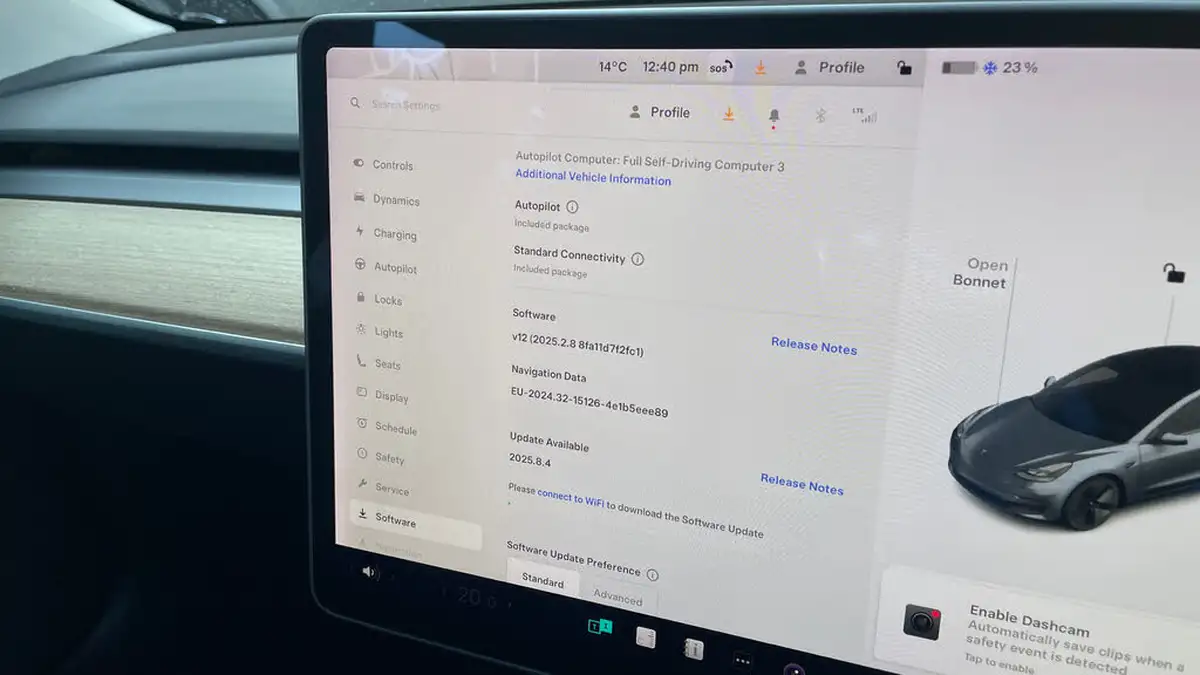 2020-tesla-model-3-e-long-range-big-28