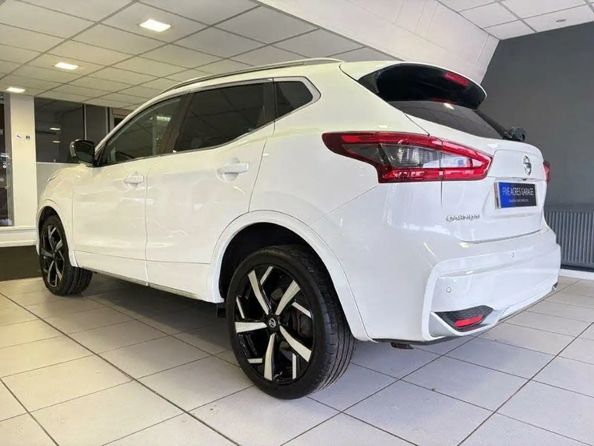 2020-nissan-qashqai-13-dig-t-tekna-160ps-19in-alloys-dct-big-6
