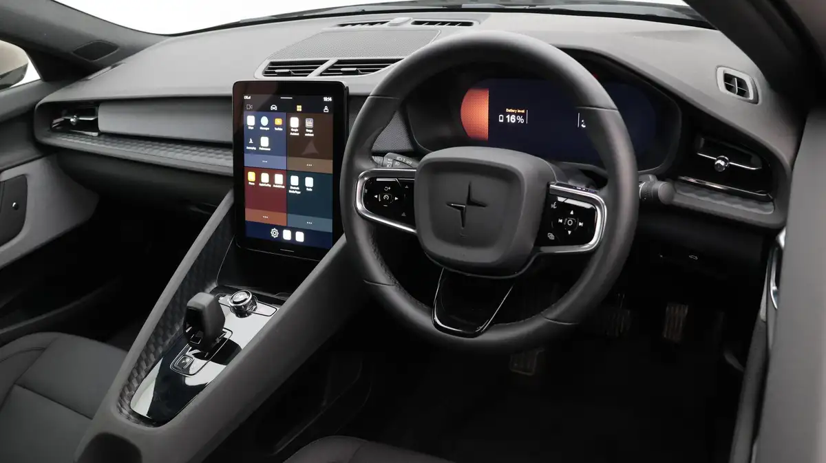 2022-polestar-polestar-2-e-ps2-165kw-standard-single-hatchback-big-9