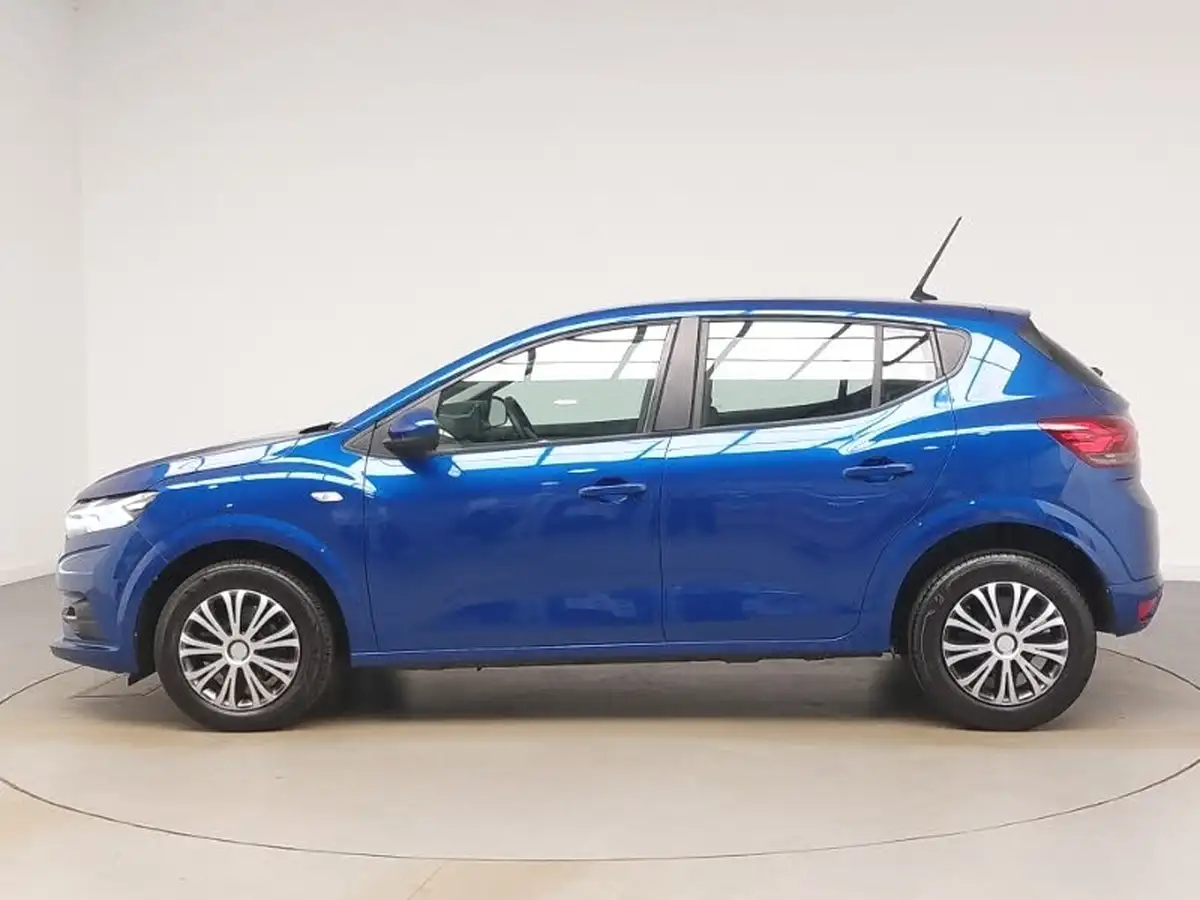 2022-dacia-sandero-10-tce-comfort-90bhp-big-3