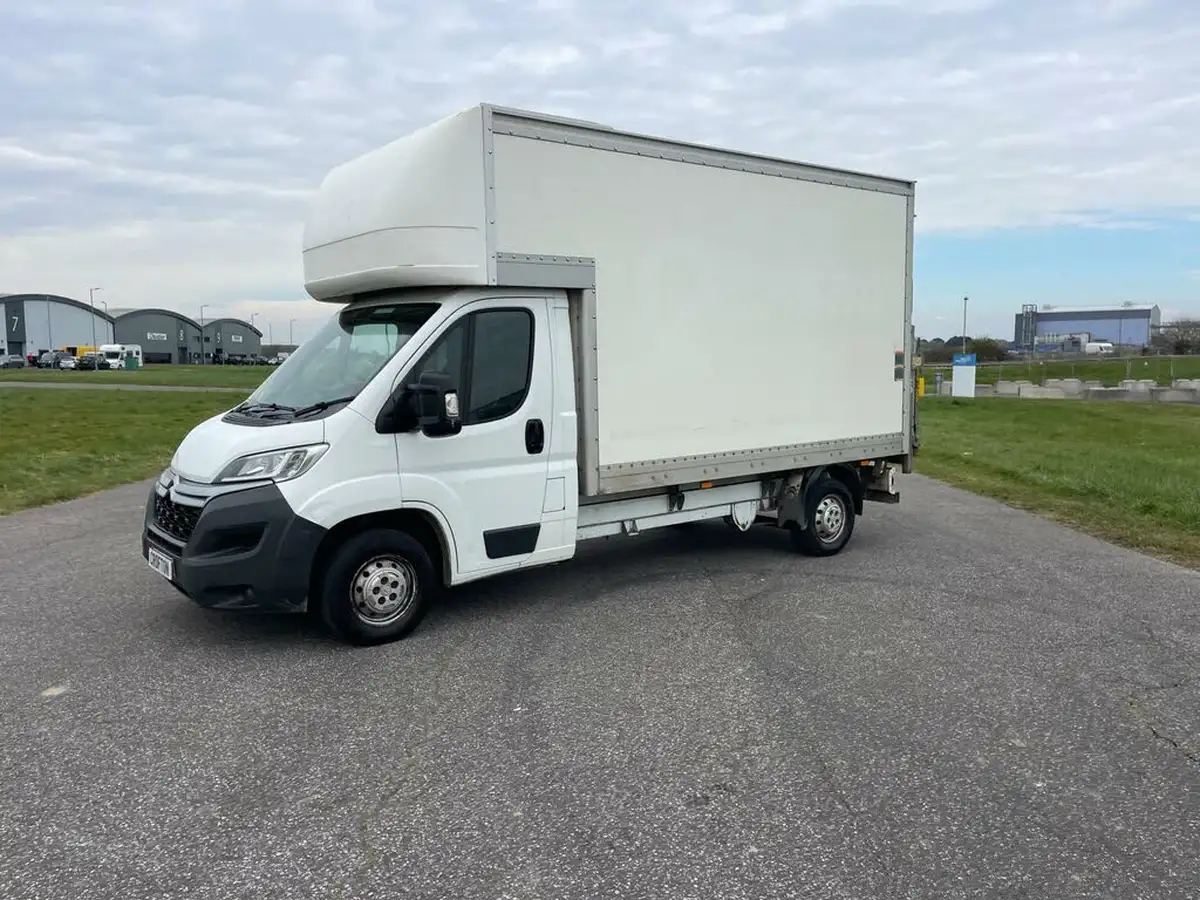 2015-citroen-relay-22td-35-l3-130-luton-big-46