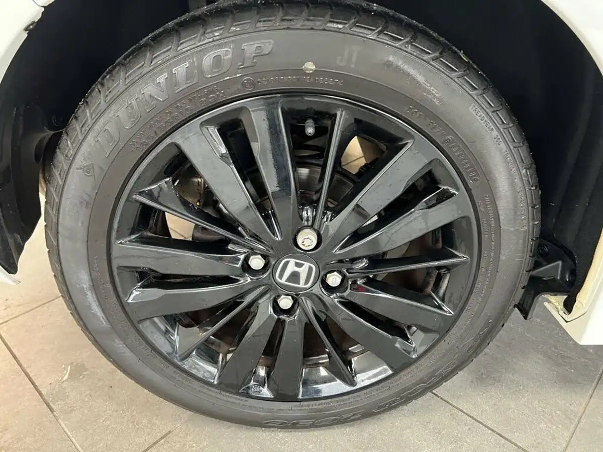 2019-honda-jazz-15-i-vtec-sport-navi-cvt-big-52