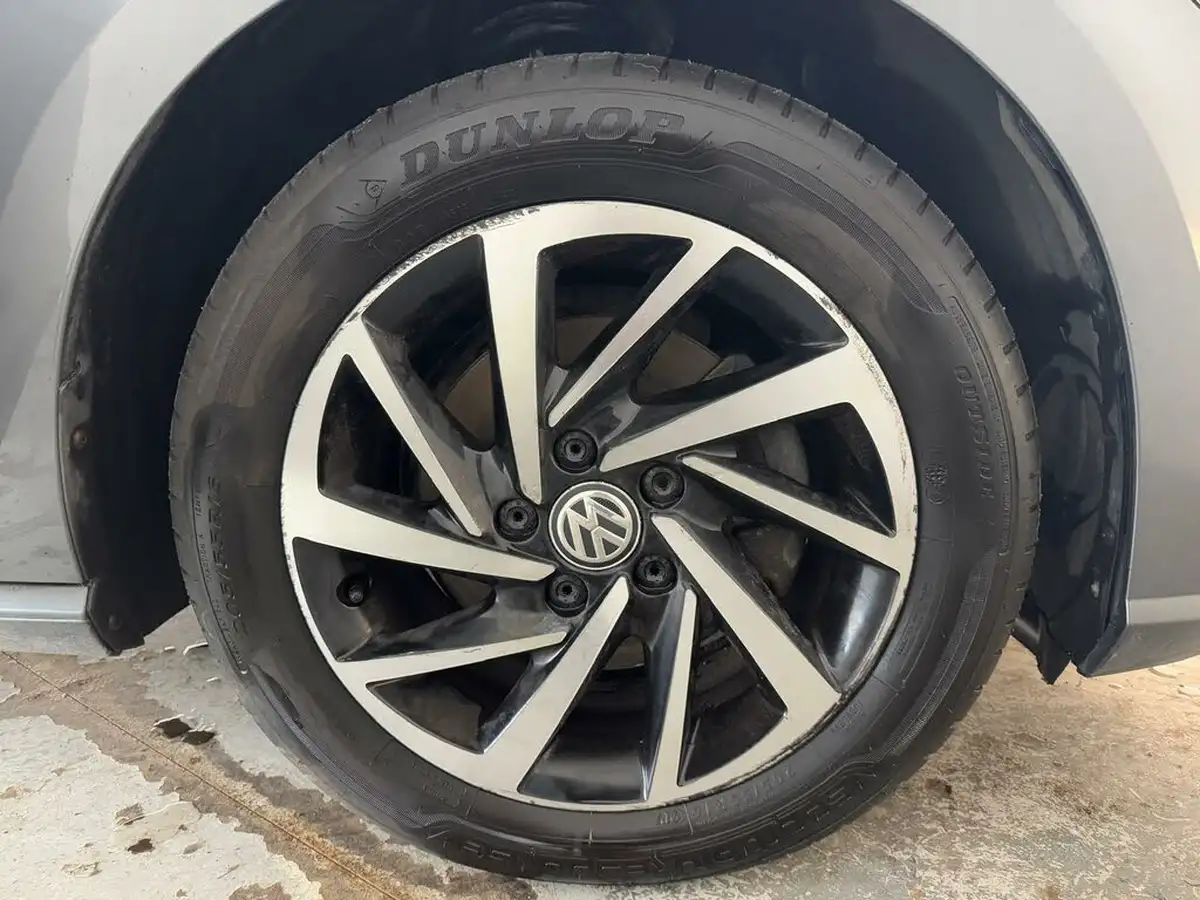2019-volkswagen-golf-16tdi-match-hatchback-5d-big-41
