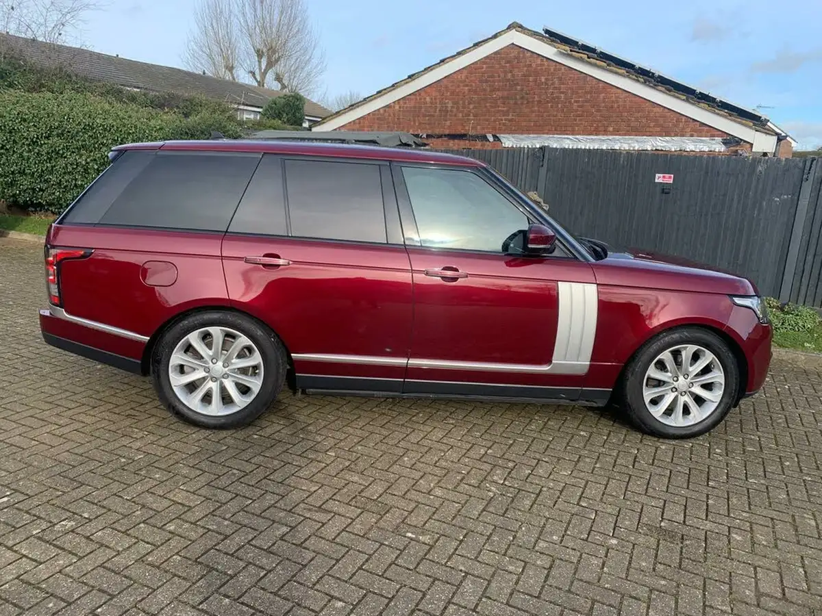 2017-land-rover-range-rover-30tdv6-vogue-se-258bhp-awd-big-1