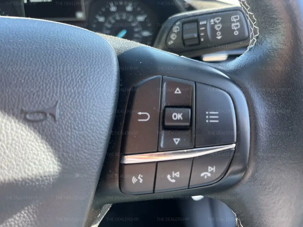 2018-ford-fiesta-10t-zetec-3d-big-16