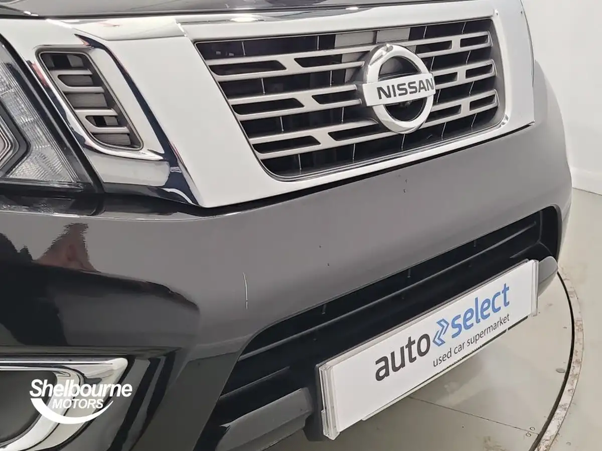 2021-nissan-navara-23dci-tt-tekna-8-navileather-auto-big-46