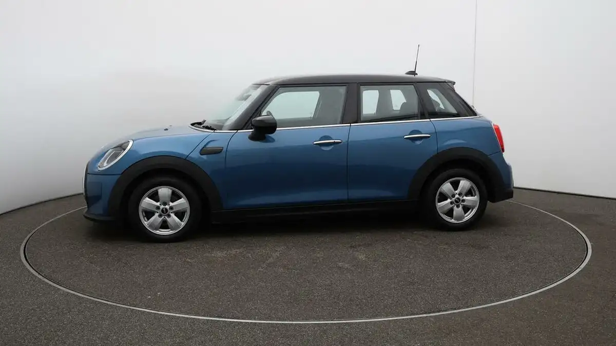 2023-mini-cooper-15-cooper-classic-premium-manual-hatchback-5d-big-4