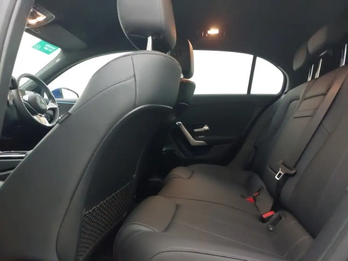 2024-mercedes-benz-a-class-20d-a200d-sport-executive-hatchback-5d-big-5