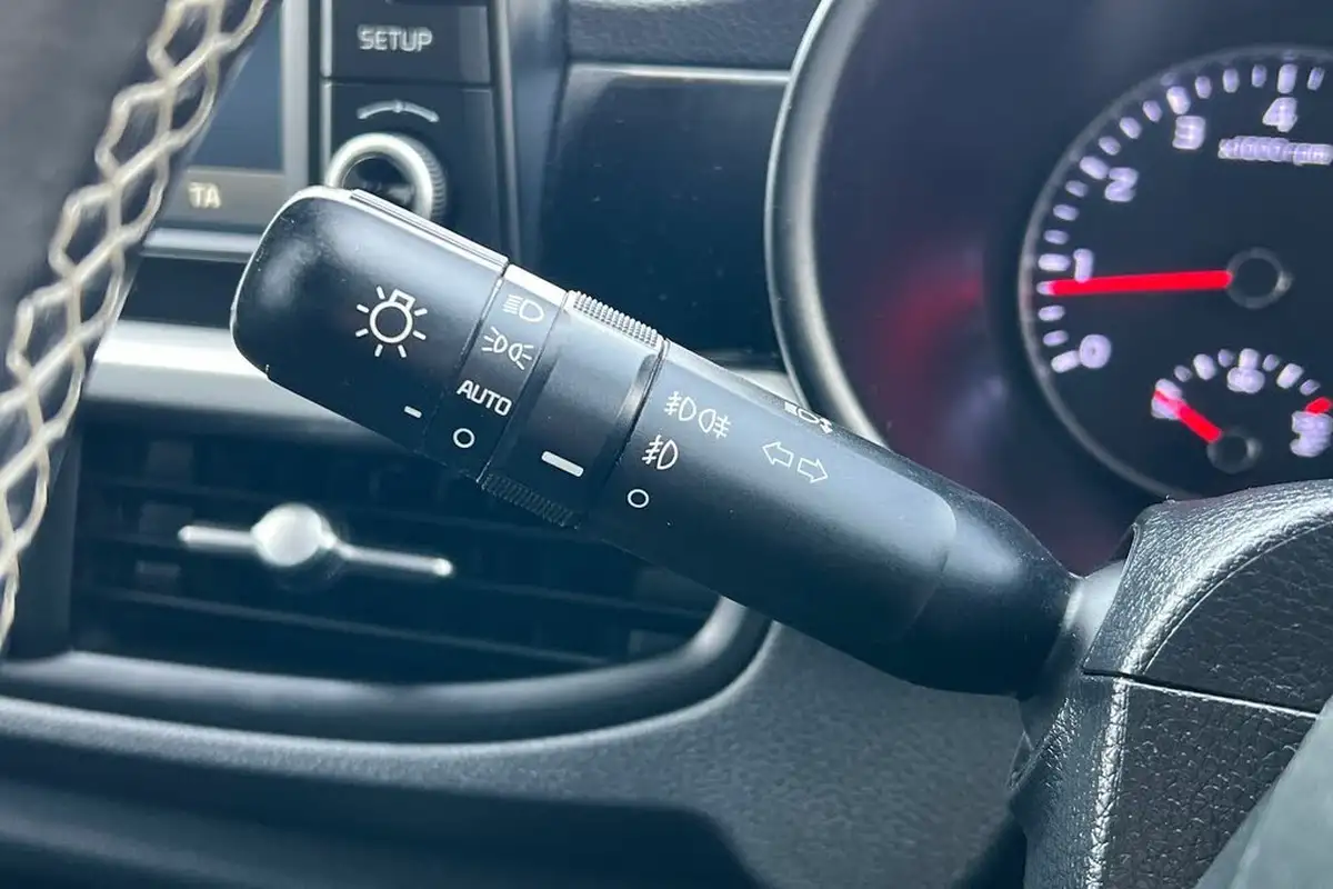 2019-kia-picanto-125-3-big-25