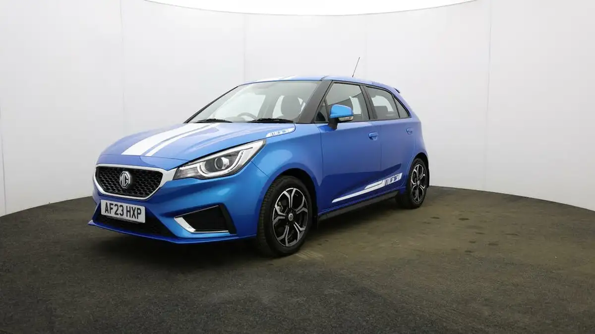 2023-mg-mg3-15-vti-tech-exclusive-nav-big-29