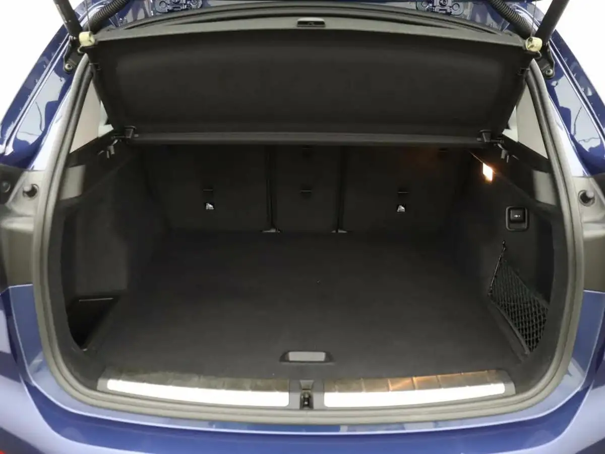 2021-bmw-x1-20-xdrive20i-sport-big-17