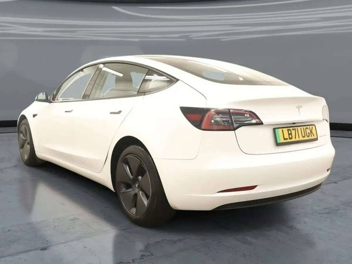 2021-tesla-model-3-e-long-range-awd-big-4