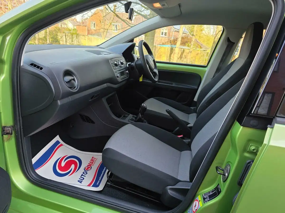 2013-skoda-citigo-10-se-59bhp-5d-big-8