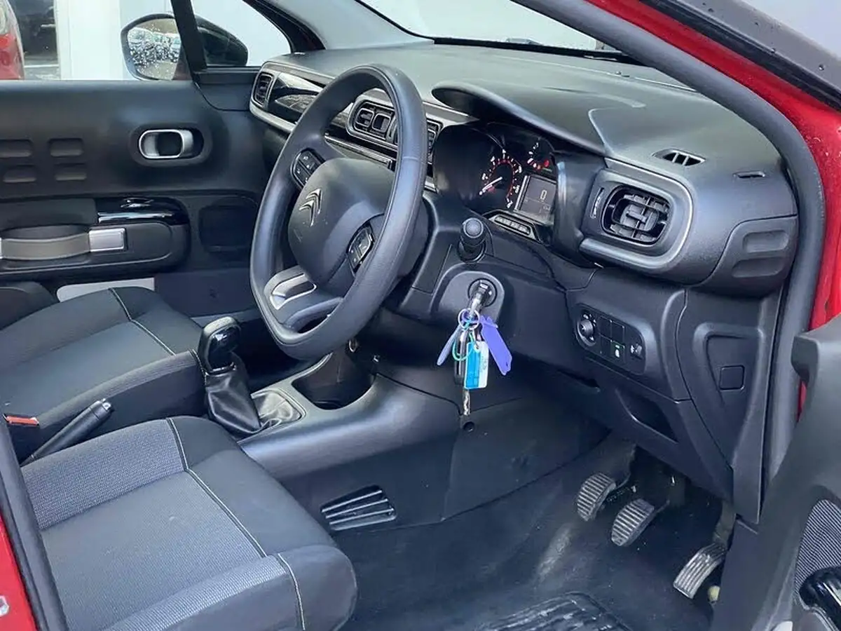 2021-citroen-c3-12-puretech-shine-83ps-big-20