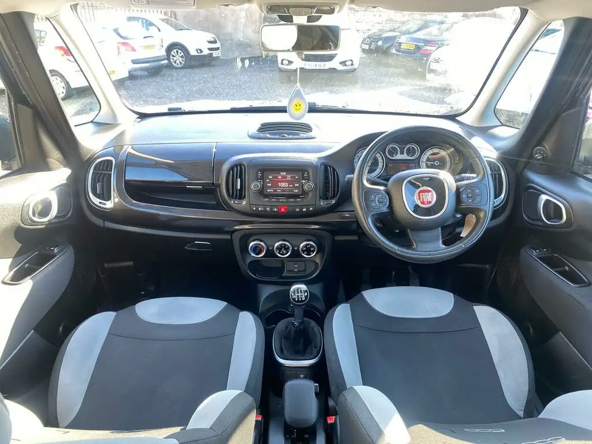 2015-fiat-500l-13-multijet-pop-star-mpw-85bhp-mpv-big-14