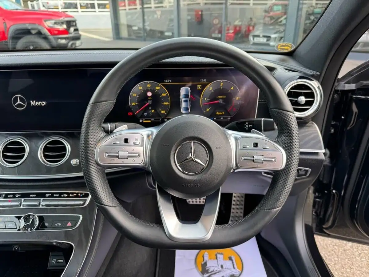 2019-mercedes-benz-e-class-30-d-e400d-amg-line-saloon-4d-plus-big-12