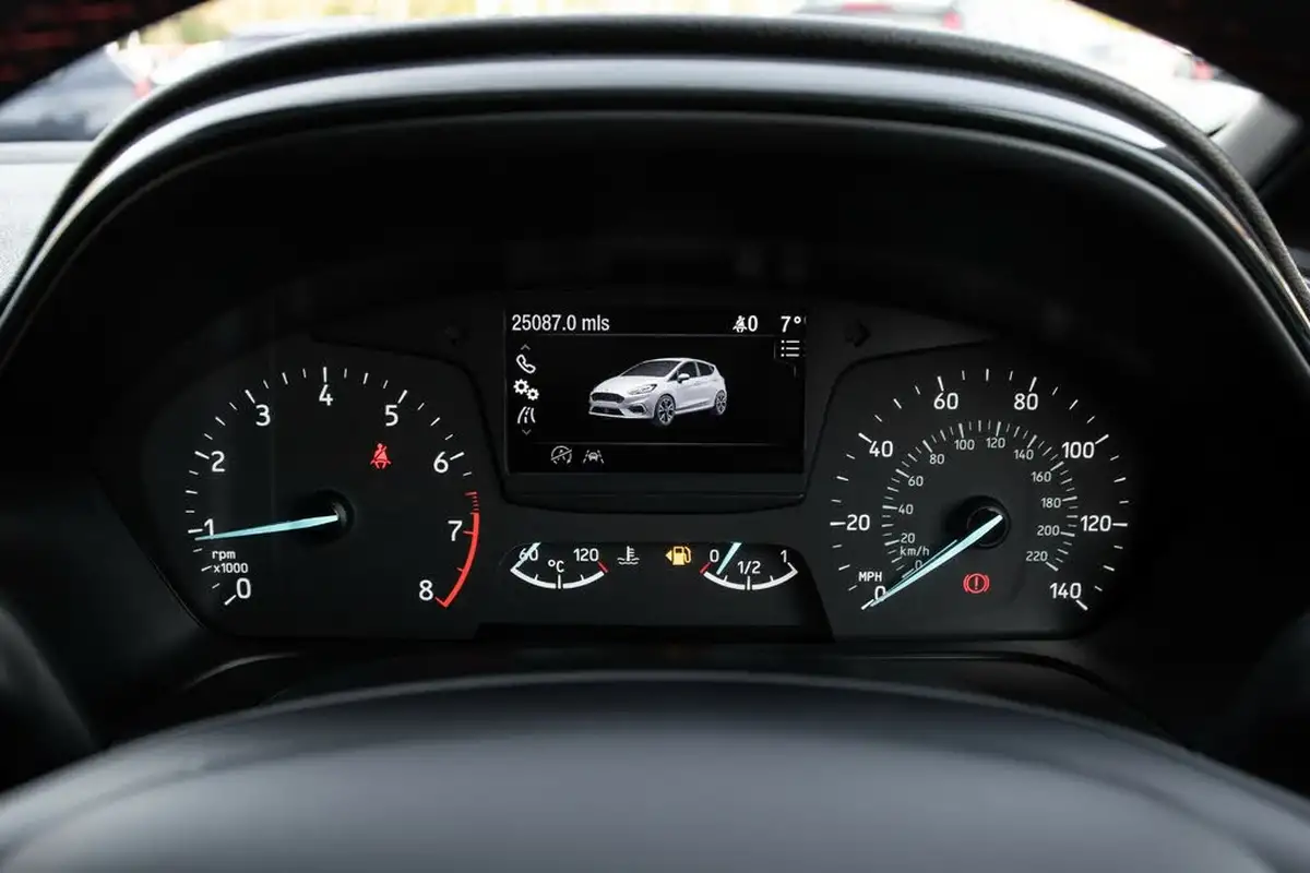 2020-ford-fiesta-10t-st-line-edition-125ps-5d-big-14