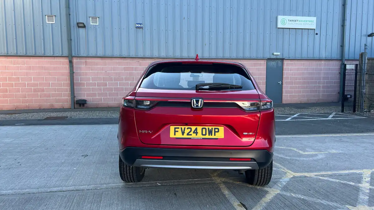 2024-honda-hr-v-15-i-mmd-elegance-big-8