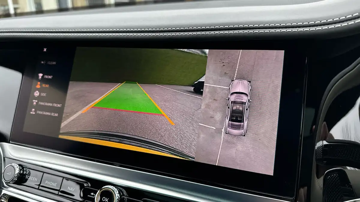 2023-bentley-flying-spur-40-v8-mulliner-big-26