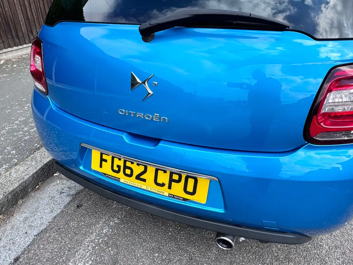 2012-citroen-ds3-16-dstyle-big-14