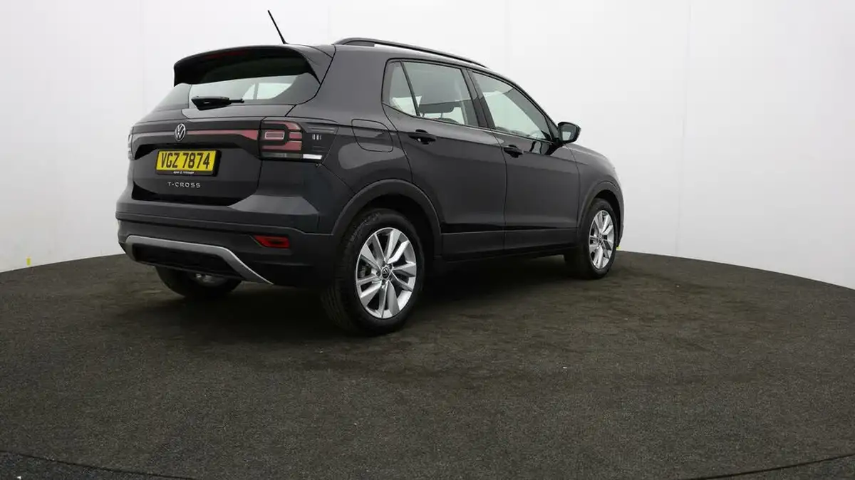 2021-volkswagen-t-cross-10-tsi-se-110ps-big-76