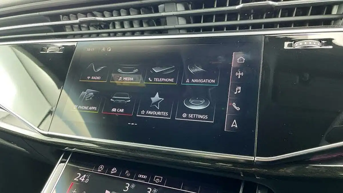 2023-audi-sq8-40-tfsi-black-edition-big-17