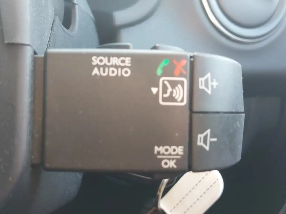 2019-dacia-sandero-stepway-09-tce-comfort-big-13