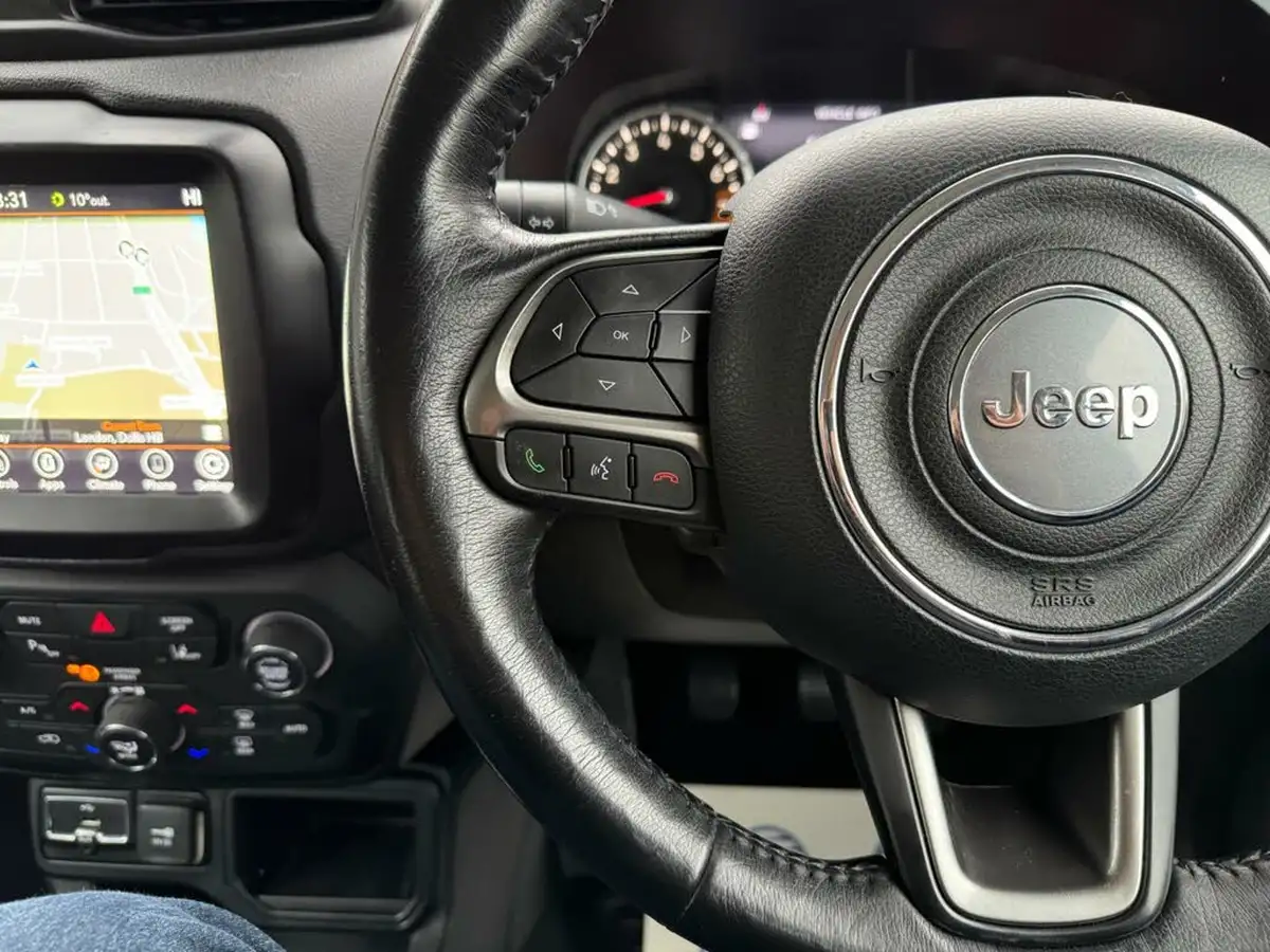2018-jeep-renegade-10-gse-limited-big-14