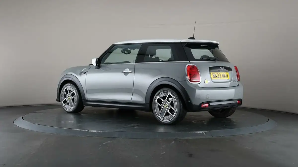 2022-mini-cooper-e-cooper-s-2-big-5