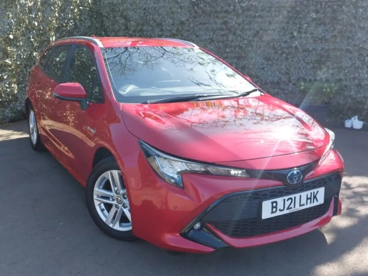 2021-toyota-corolla-18-vvt-i-icon-tech-spare-wheel-touring-sports-5d-big-0