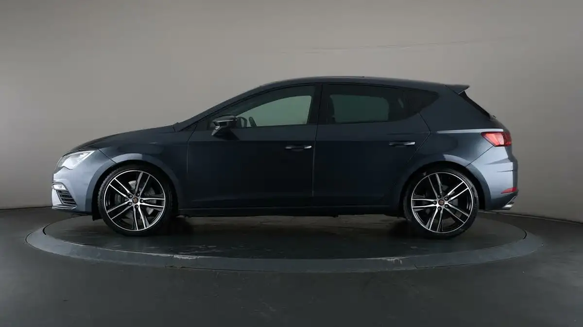 2020-seat-leon-20-tsi-cupra-290-big-27