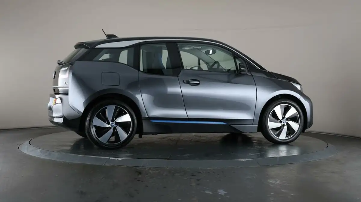 2021-bmw-i3-e-120-ah-big-54