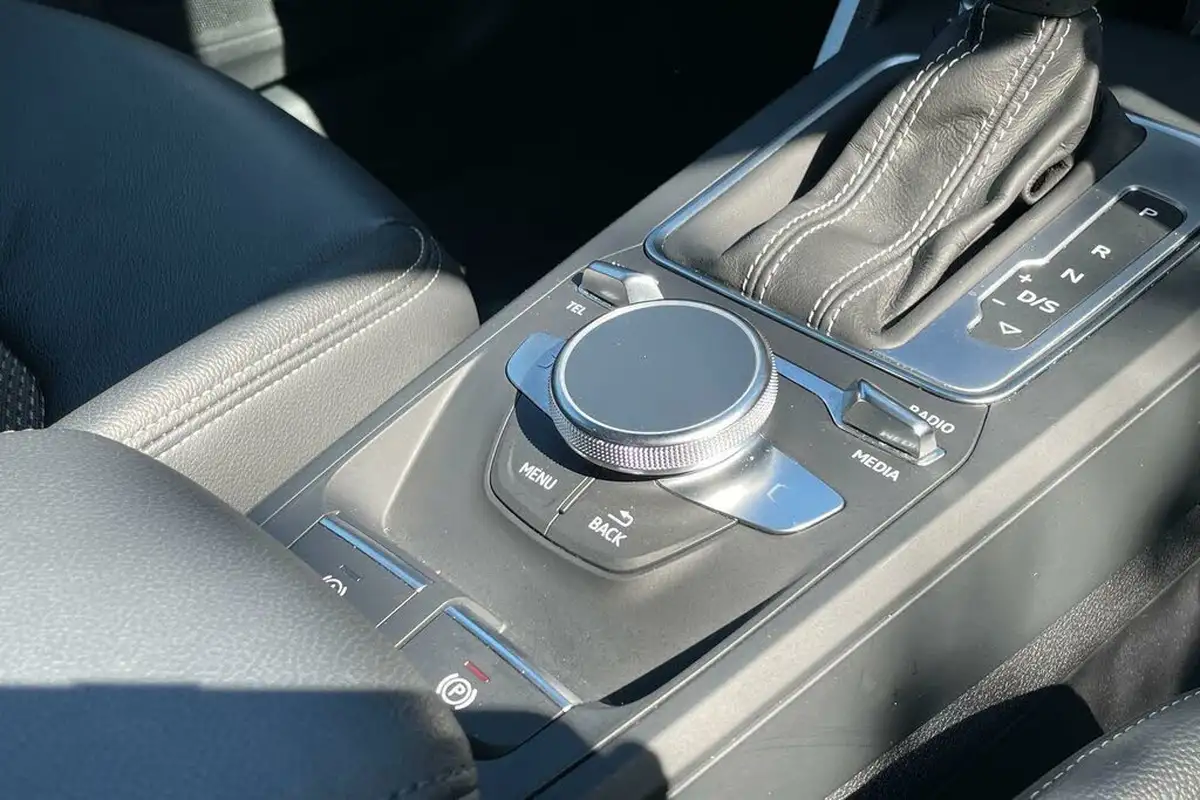 2023-audi-q2-15-35-tfsi-s-line-tronic-big-43