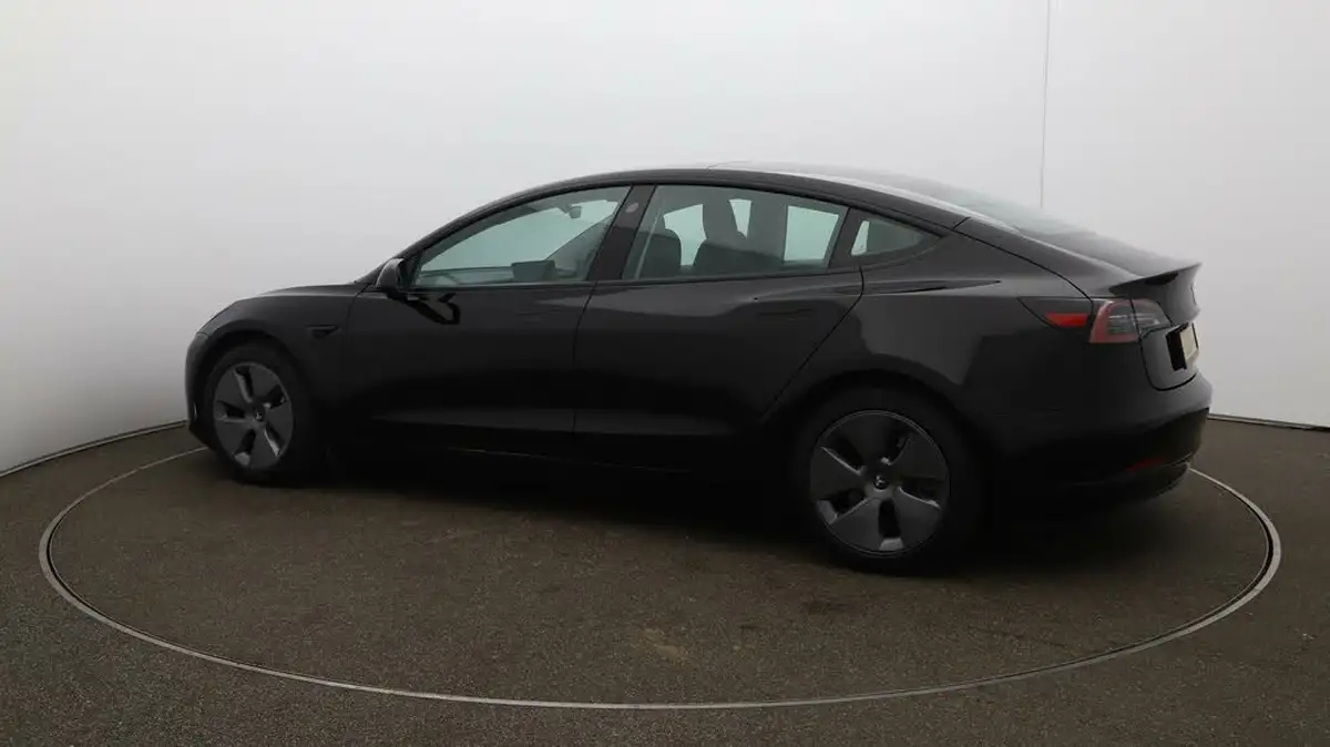 2021-tesla-model-3-e-long-range-4x4-big-37
