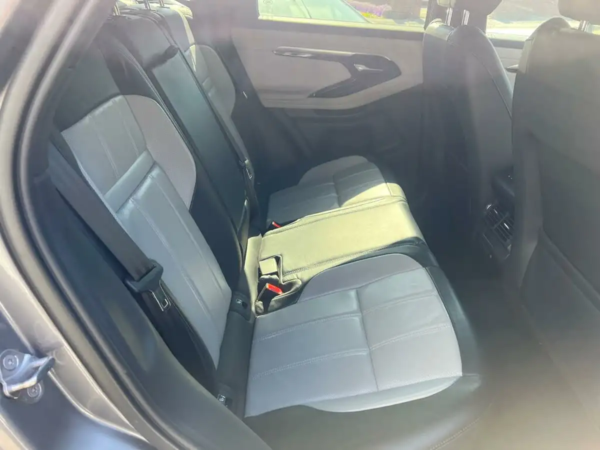 2021-land-rover-range-rover-evoque-15-p300e-r-dynamic-s-big-6