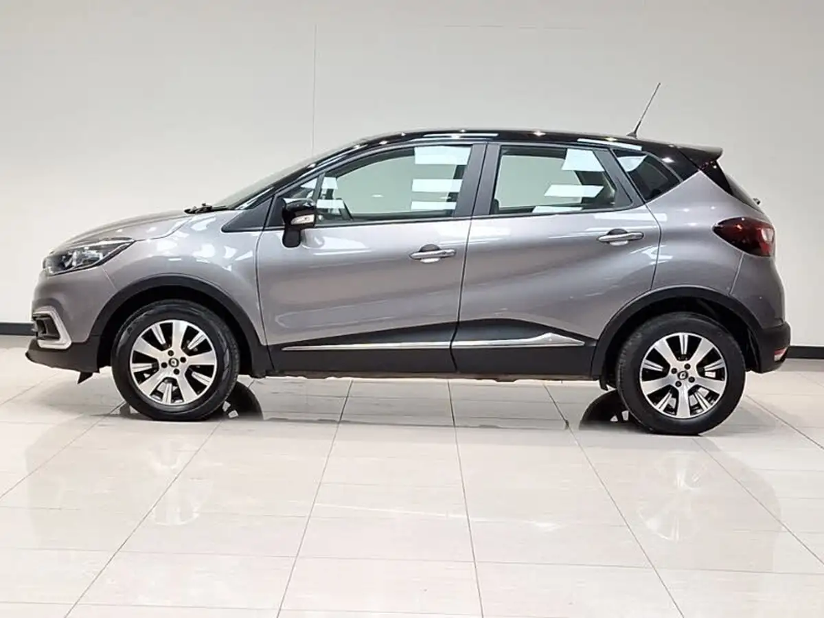 2019-renault-captur-09-tce-play-big-3