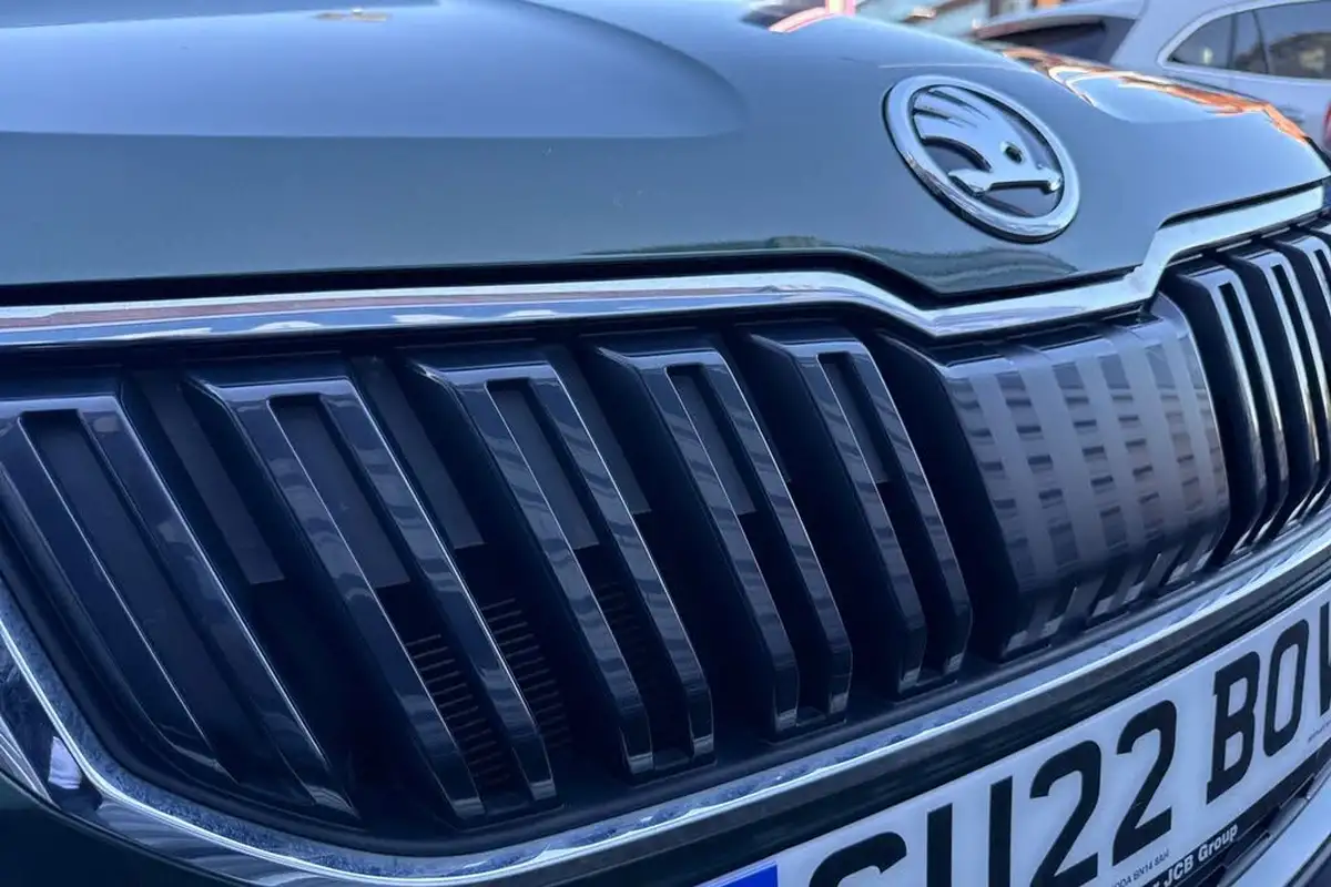 2022-skoda-karoq-15-tsi-se-technology-dsg-big-39