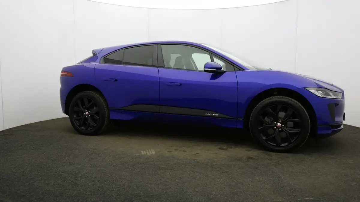 2021-jaguar-i-pace-ev400-hse-big-39
