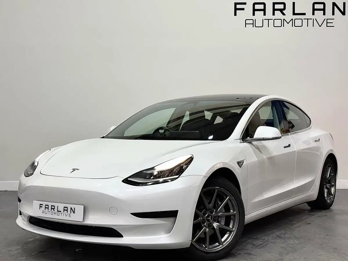 2020-tesla-model-3-e-standard-plus-big-1