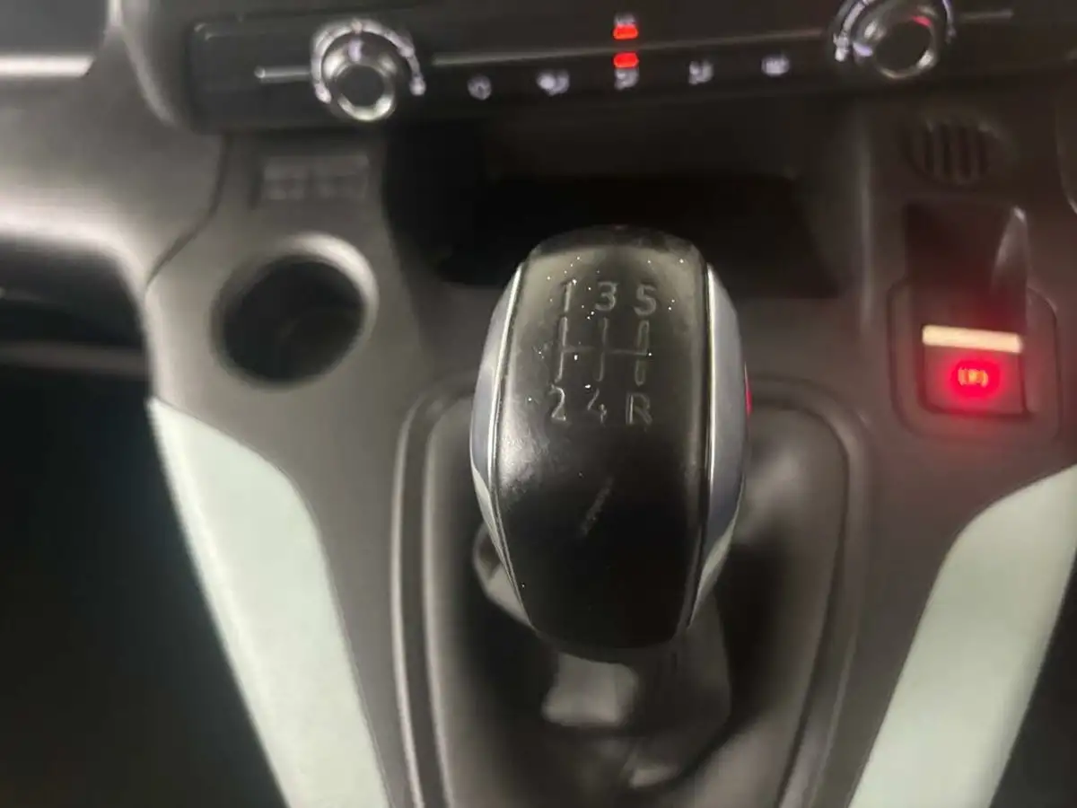 2020-citroen-berlingo-15bluehdi-flair-xl-size-100ps-big-27