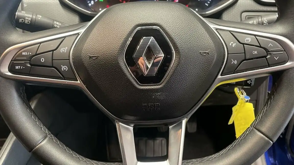2020-renault-clio-10-sce-play-75bhp-big-19
