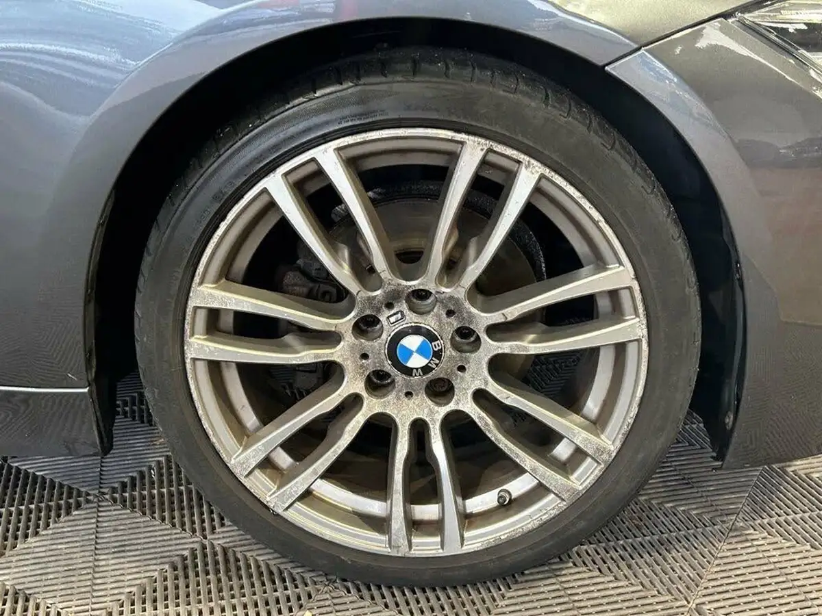 2017-bmw-3-series-20-330e-m-sport-big-20