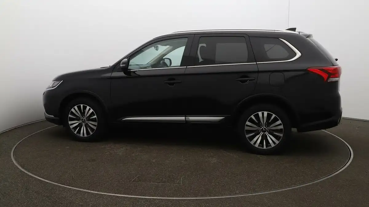 2020-mitsubishi-outlander-20-exceed-big-50