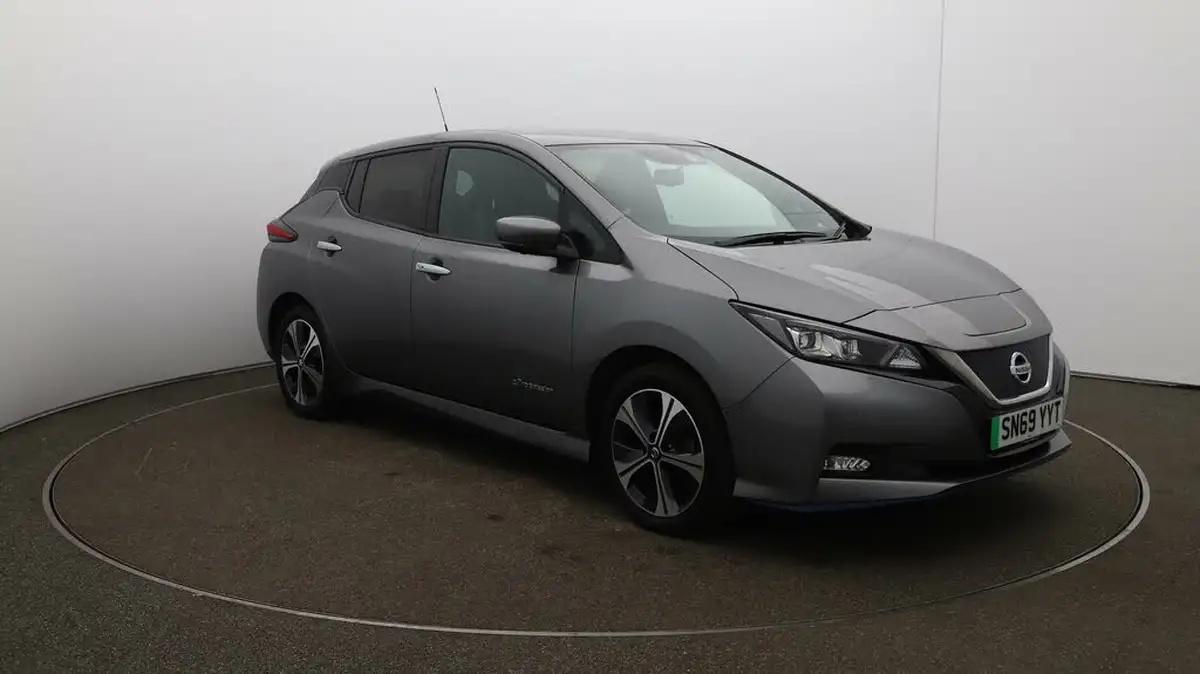 2019-nissan-leaf-e-e-3zero-big-1