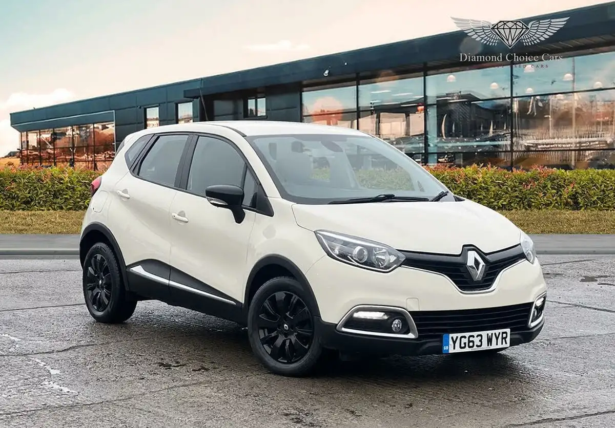 2013-renault-captur-09-expression-convenience-pk-big-0