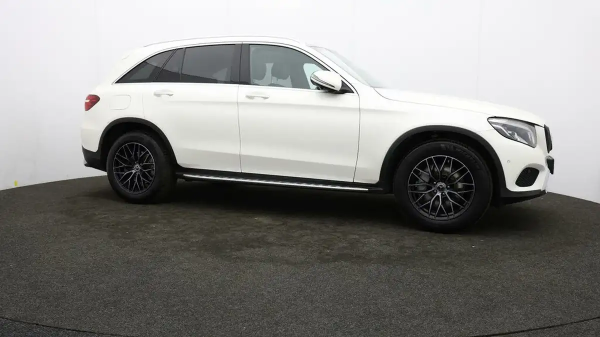 2019-mercedes-benz-glc-class-21d-glc250d-sport-premium-plusss-station-wagon-5d-big-36