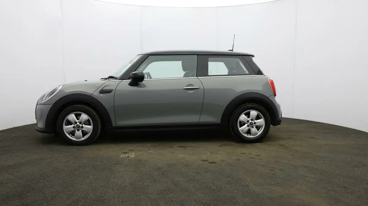 2021-mini-cooper-15-cooper-classic-hatchback-3d-big-61