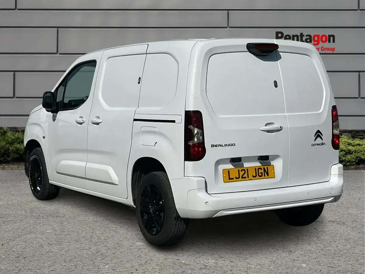 2021-citroen-berlingo-15bluehdi-1000-driver-100pseu6dt-e-ss-big-1